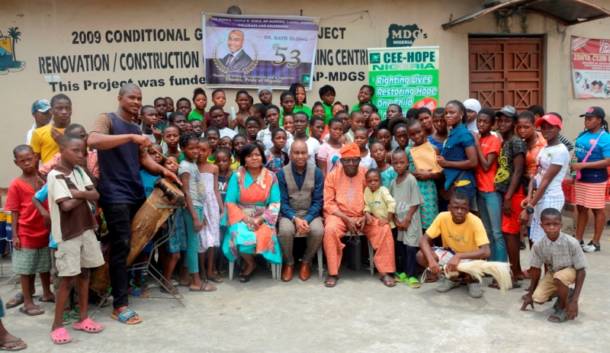 UK-based Nigerian motivational speaker launches 100 scholarships for Makoko girls